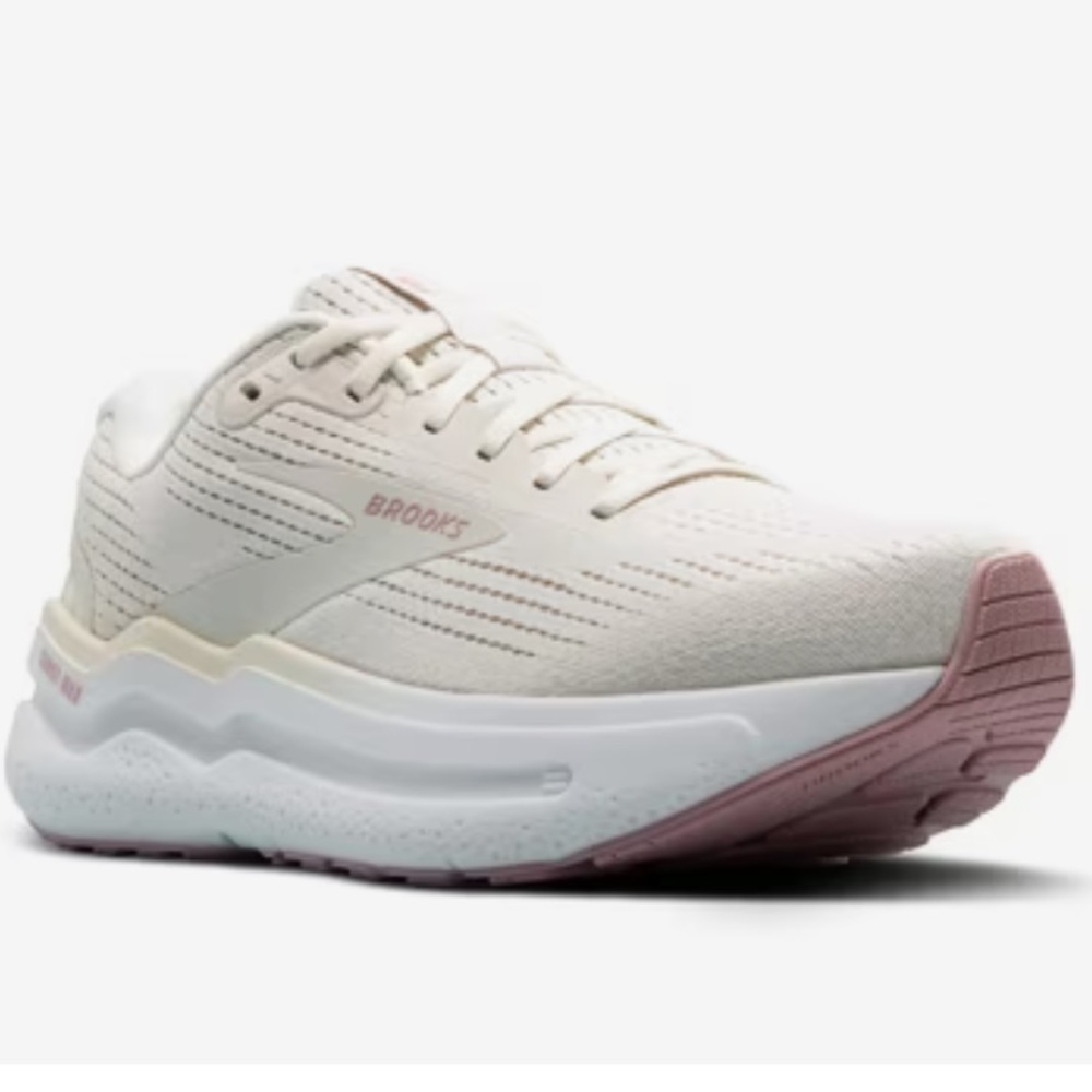 Brooks Ghost Max 2 Running Shoe - Women's